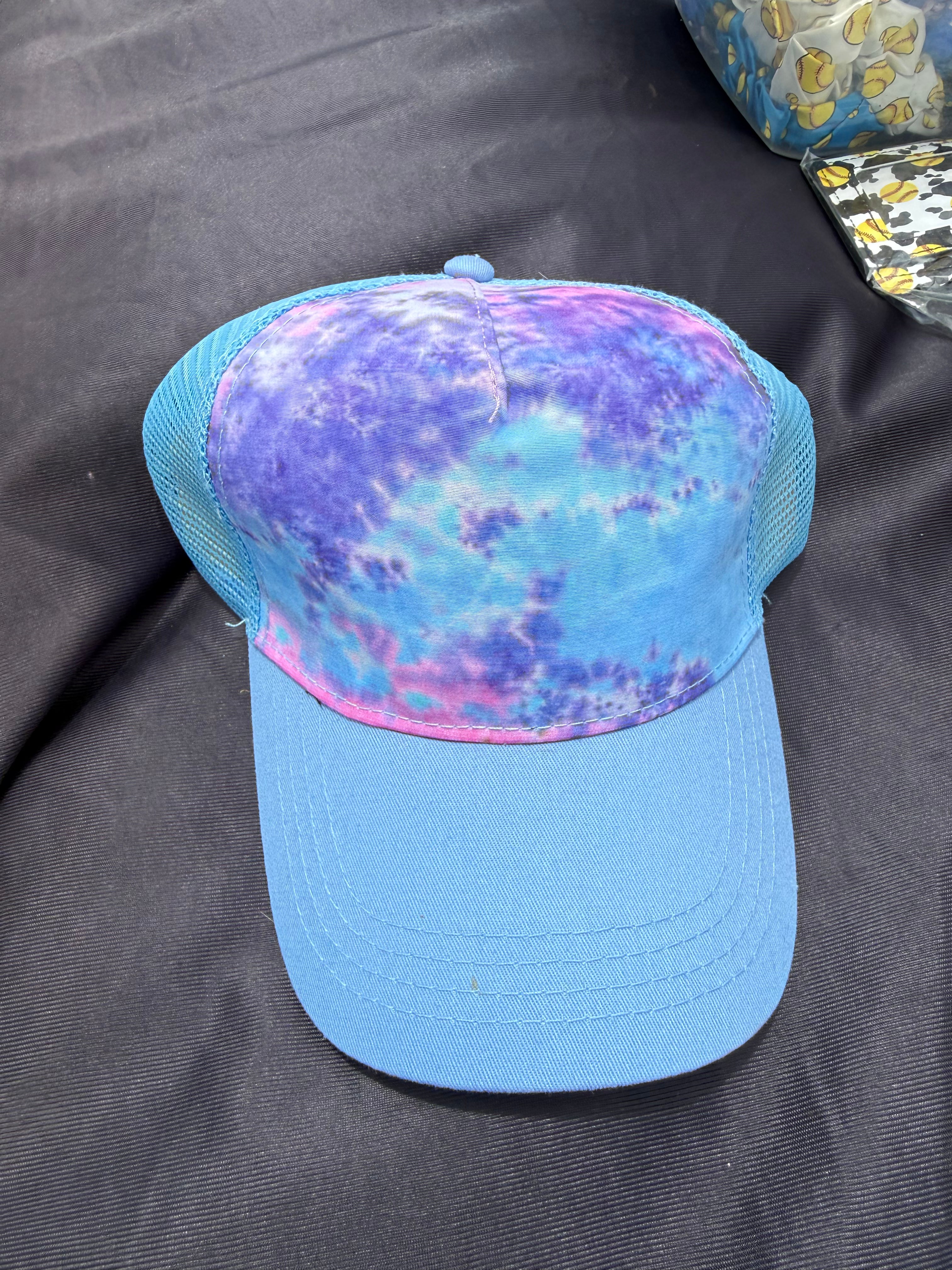 Custom hat light blue/purple swirl
